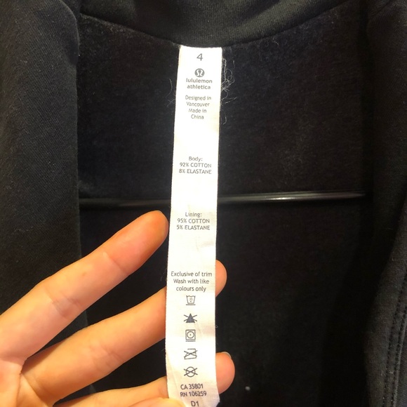 LuluLemon thats a wrap jacket - Picture 10 of 11